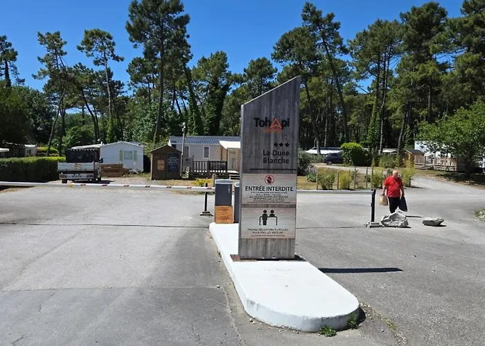 Camping Mobil-home à Dans Un 3 étoiles Camiers